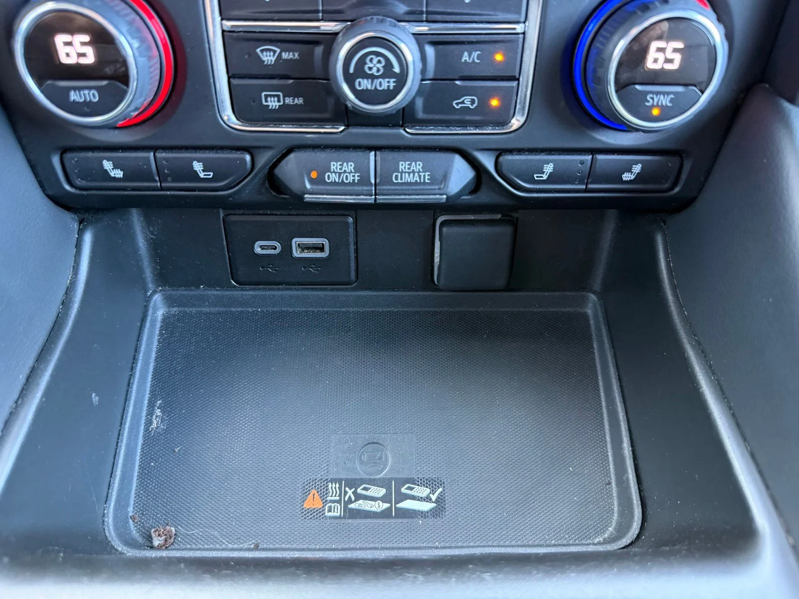 2023 Chevrolet Tahoe LT - Photo 27