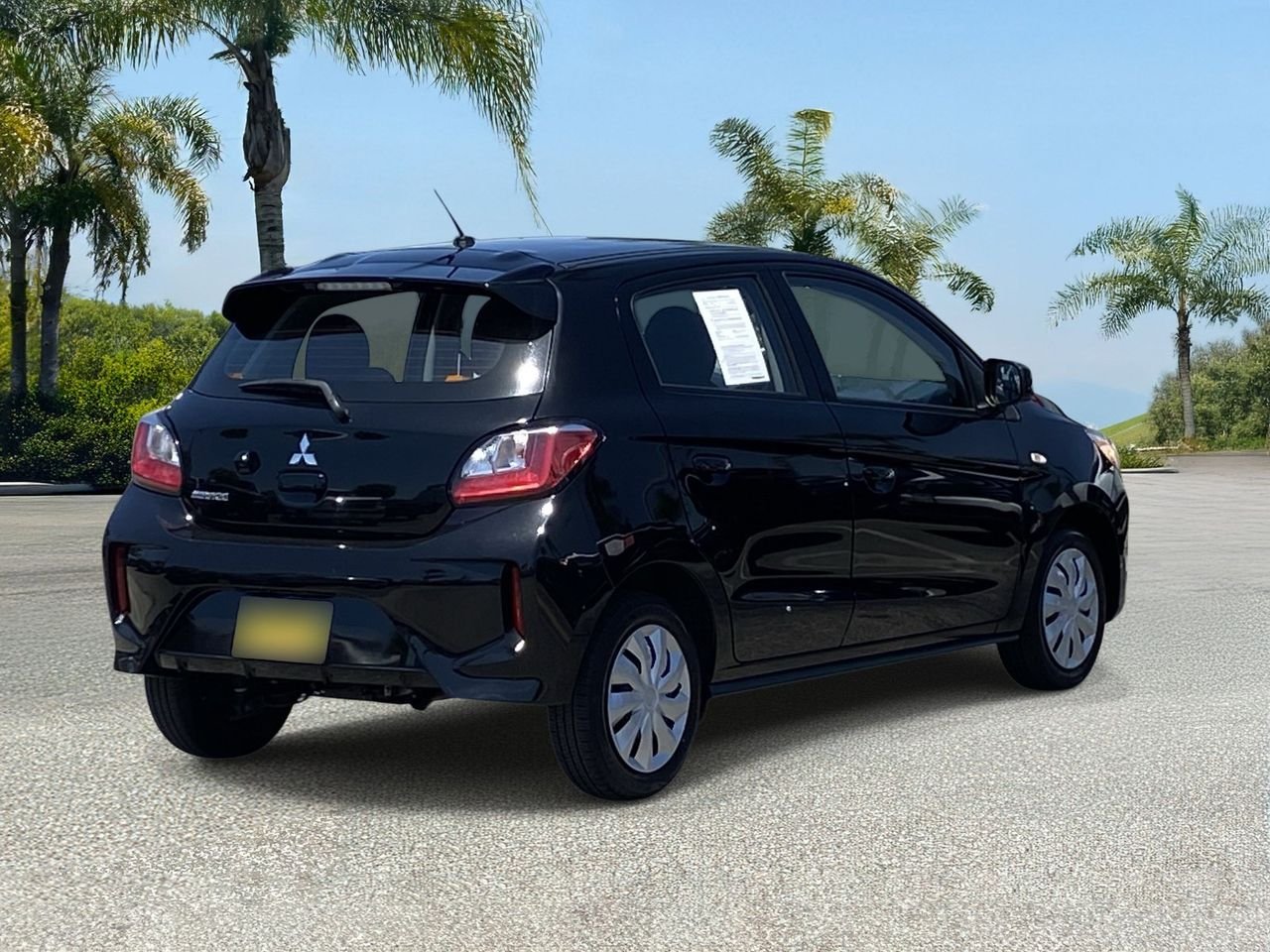 Used 2024 Jet Black Mitsubishi ES image 4