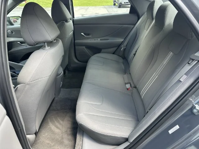 Used 2024 Gray Hyundai SEL image 25