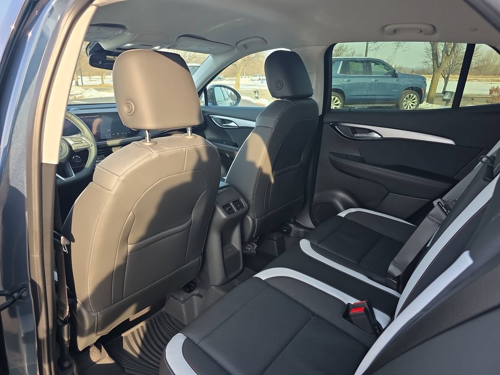 2026 Buick Envision Sport Touring - Photo 18