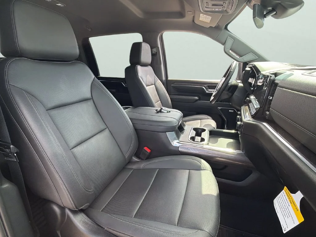 2024 Chevrolet Silverado 2500HD LTZ - Photo 32