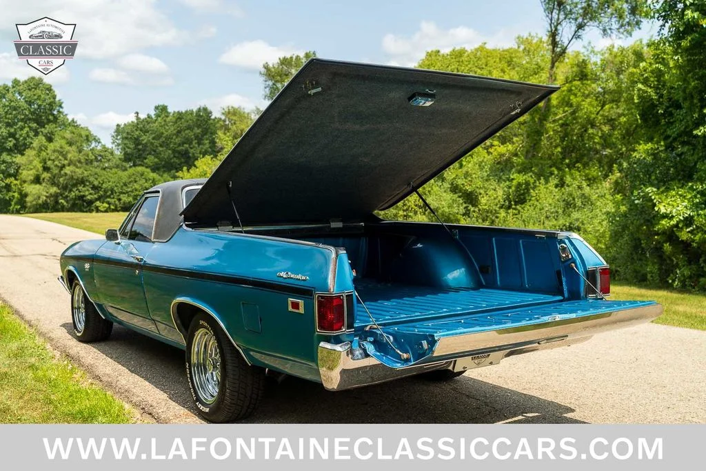 Used 1969 Blue Chevrolet SS image 23