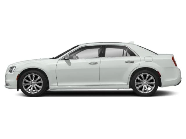 Used 2018 Bright White Clearcoat Chrysler Limited image 3
