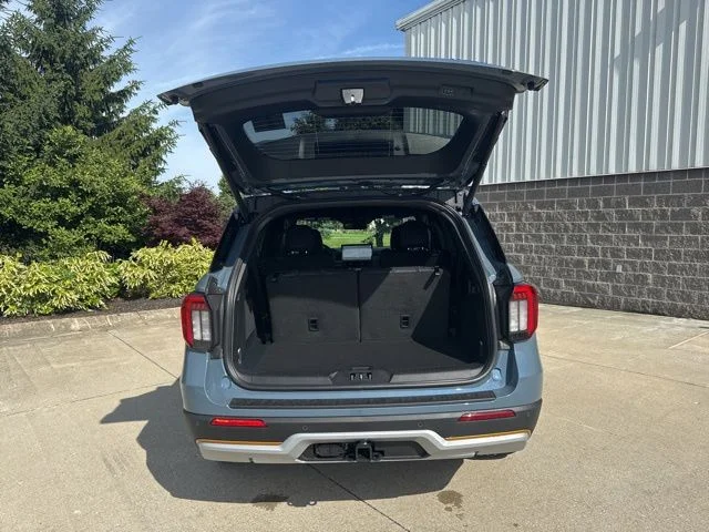 New 2026 Vapor Blue Metallic Ford Tremor® image 6