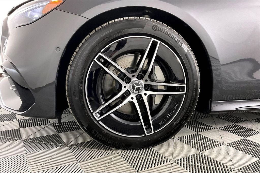 2026 Mercedes-Benz E-Class E350 - Photo 8