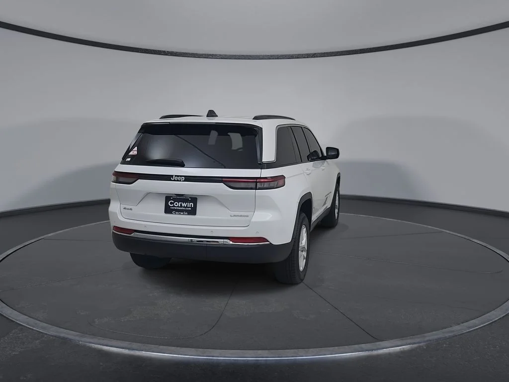 New 2026 Bright White Clearcoat Jeep Laredo X image 15