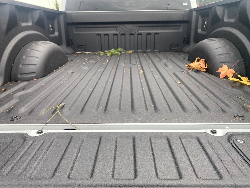 New 2026 White Ford XLT image 17
