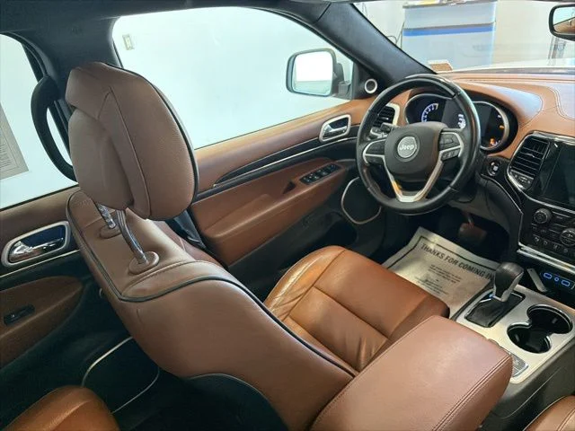 Used 2021 White Jeep Summit image 33