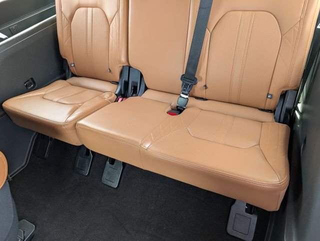 Used 2023 Black Ford Platinum image 35
