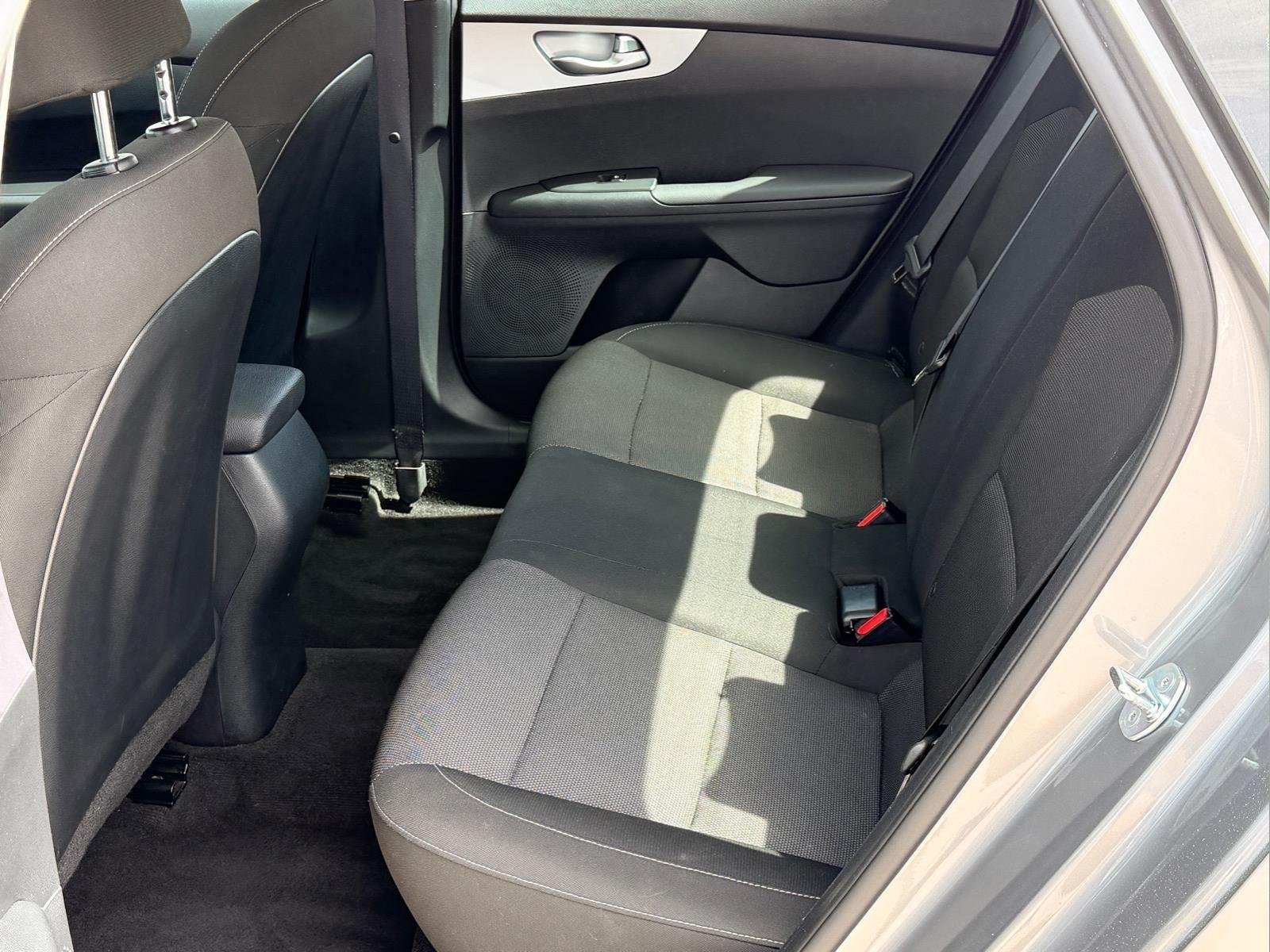 Used 2024 Steel Gray Kia LXS image 18