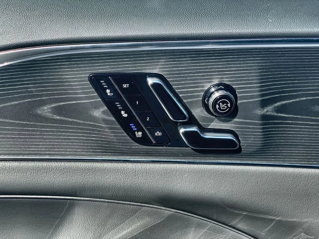 2026 Cadillac LYRIQ V - Photo 26