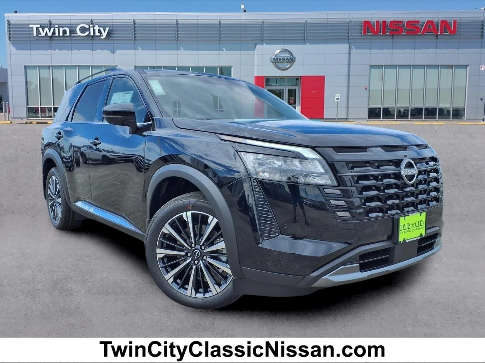New 2026 Black Nissan Platinum image 1