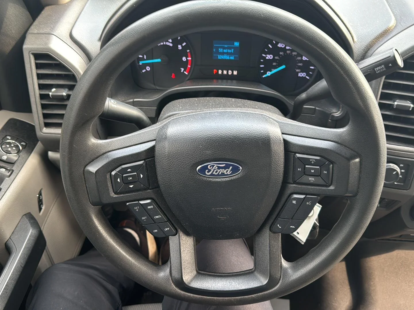 Used 2020 Iconic Silver Ford XL image 13