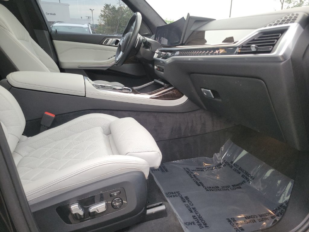 Certified Used 2024 Black BMW xDrive40i image 12