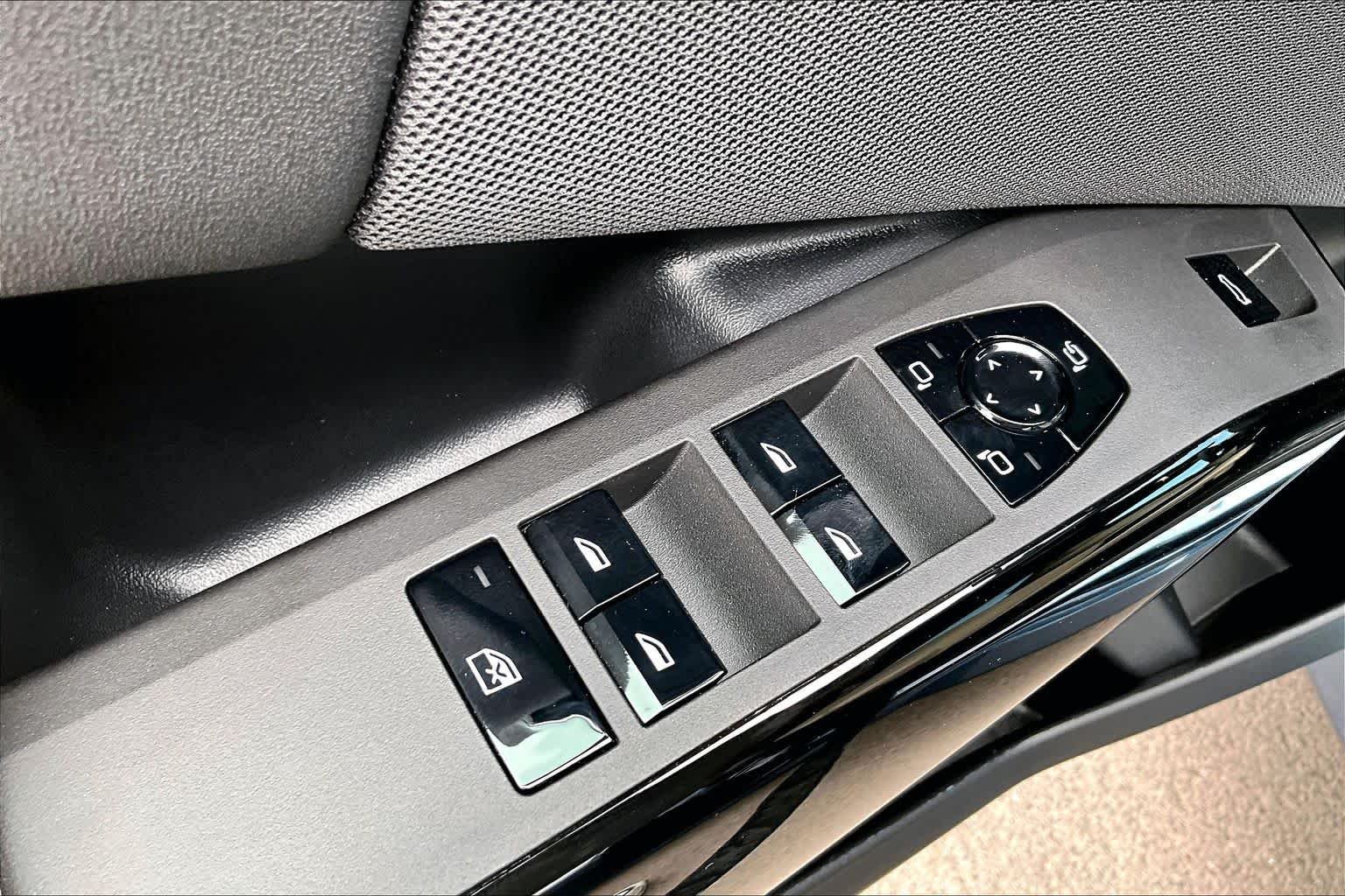 New 2026 Arctic Race Blue Metallic BMW 30 xDrive image 19