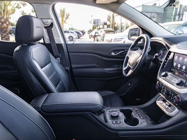 Used 2021 Summit White GMC Denali image 33
