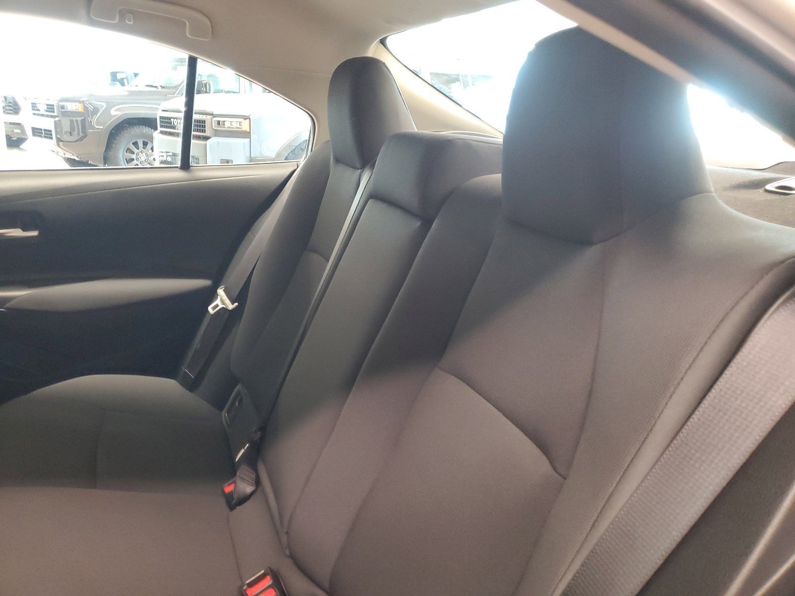 Used 2021 Classic Silver Metallic Toyota LE image 15