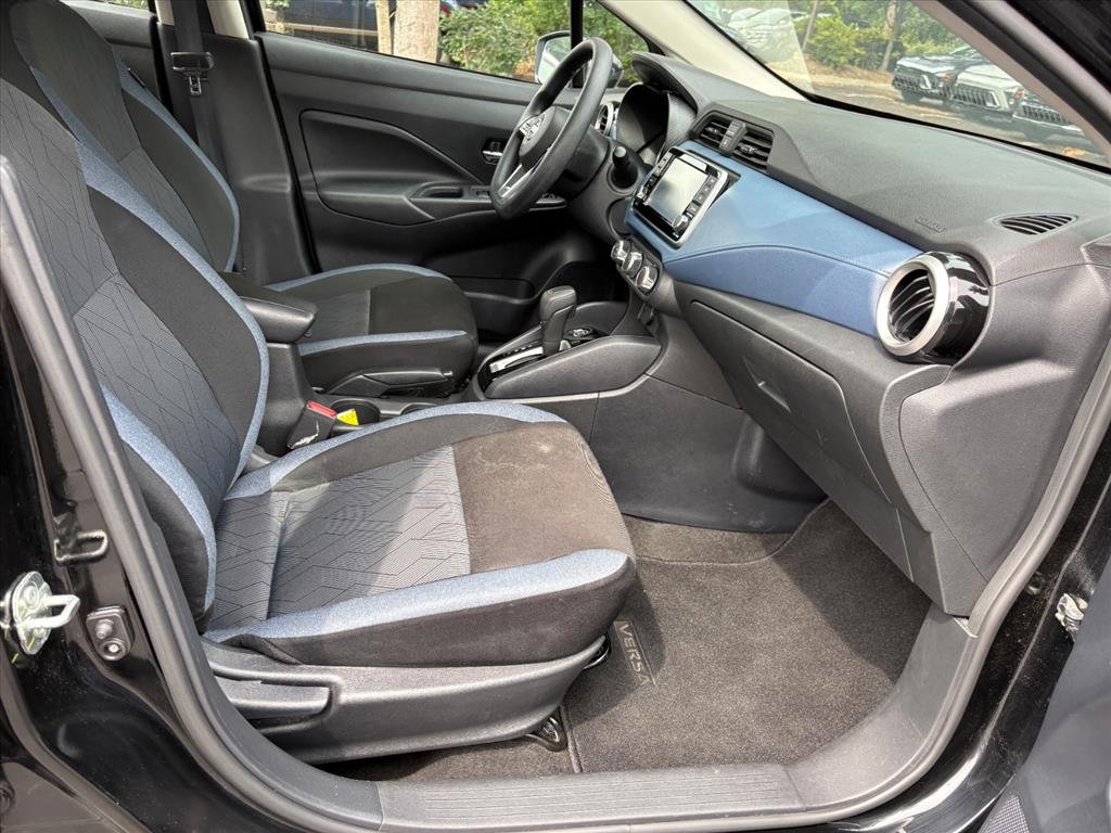 2025 Nissan Versa Sedan SV - Photo 16