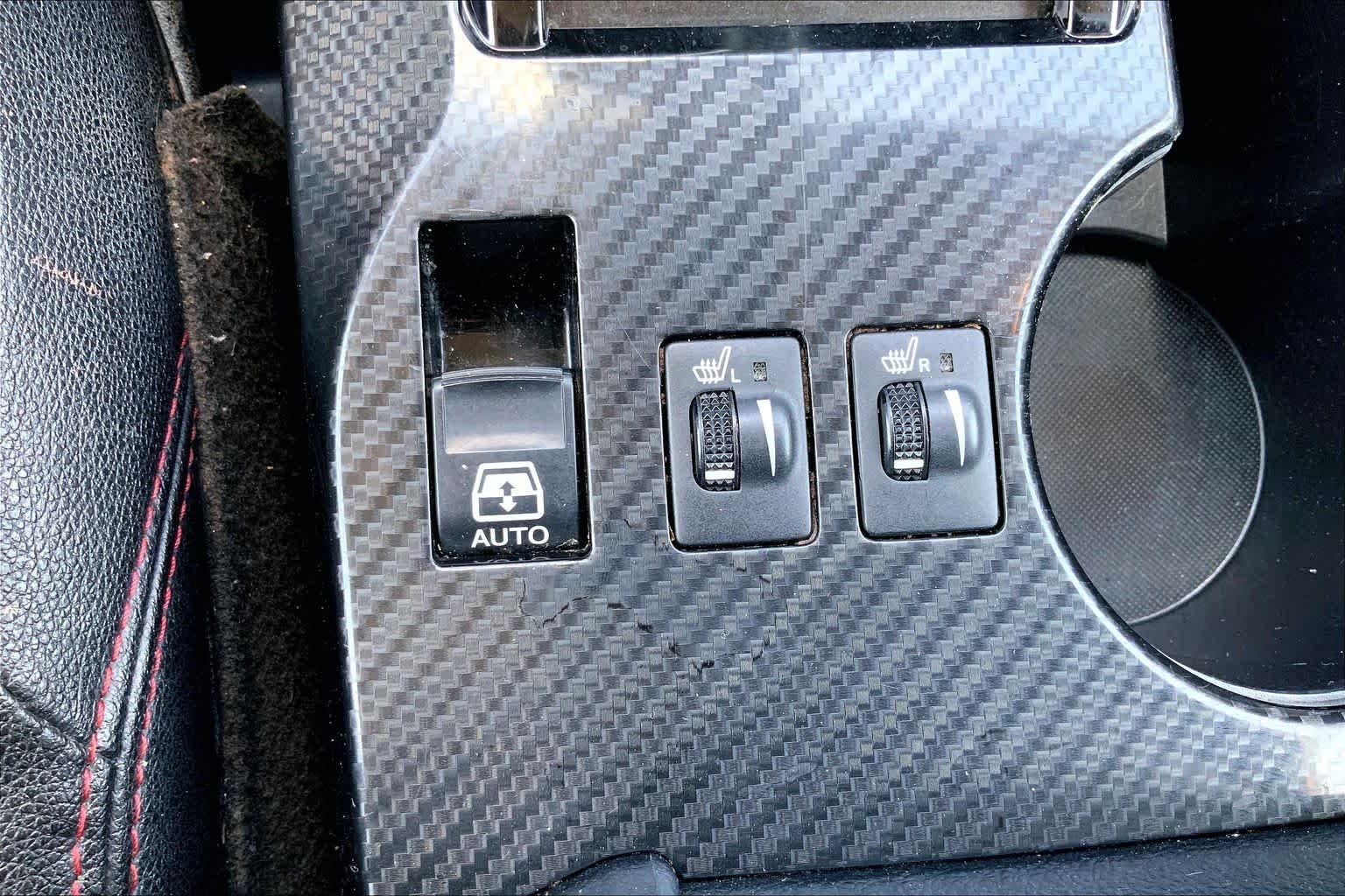 Used 2018 Classic Silver Metallic Toyota TRD Off Road Premium image 29