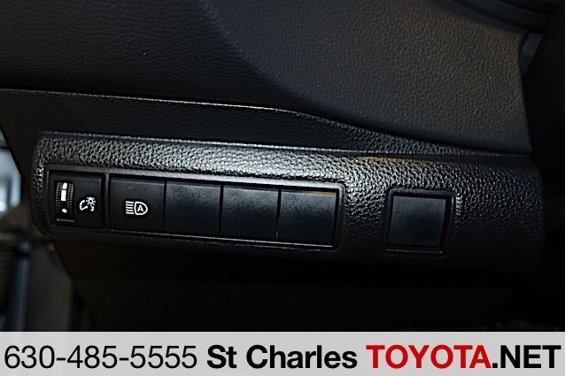 Certified Used 2020 Blue Toyota Le image 11