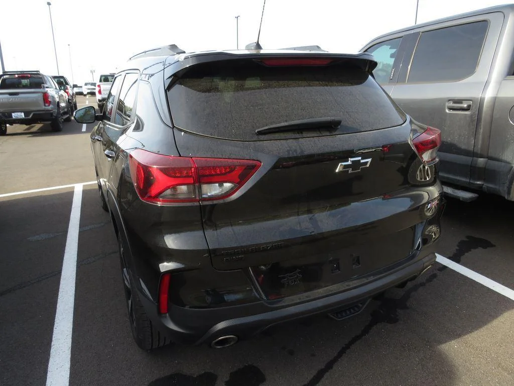 Used 2023 Black Metallic Chevrolet RS image 9