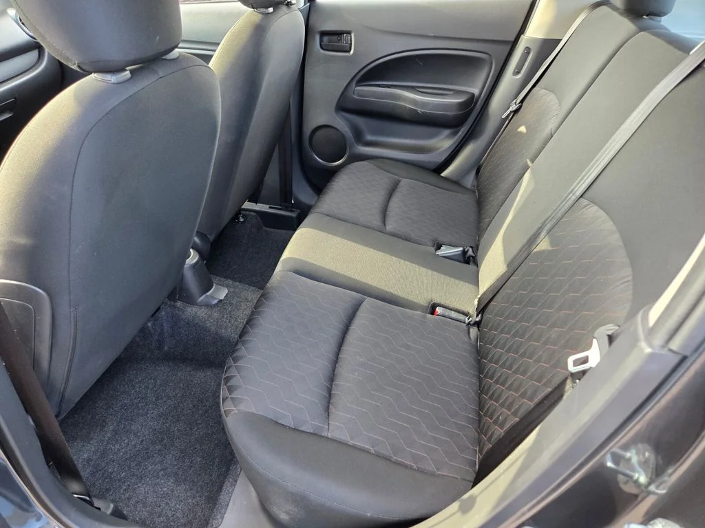 Used 2024  Mitsubishi ES image 14