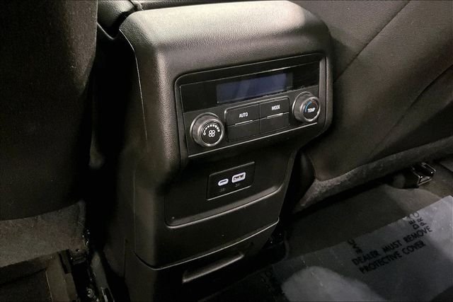 2023 GMC Acadia SLE - Photo 32