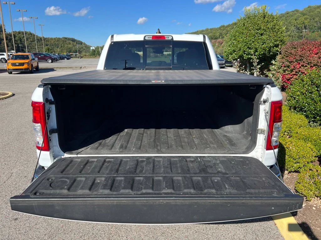 Used 2022 Bright White Clearcoat Ram Big Horn/Lone Star image 9