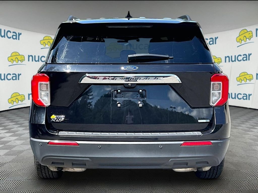 Used 2020 Black Metallic Ford XLT image 5