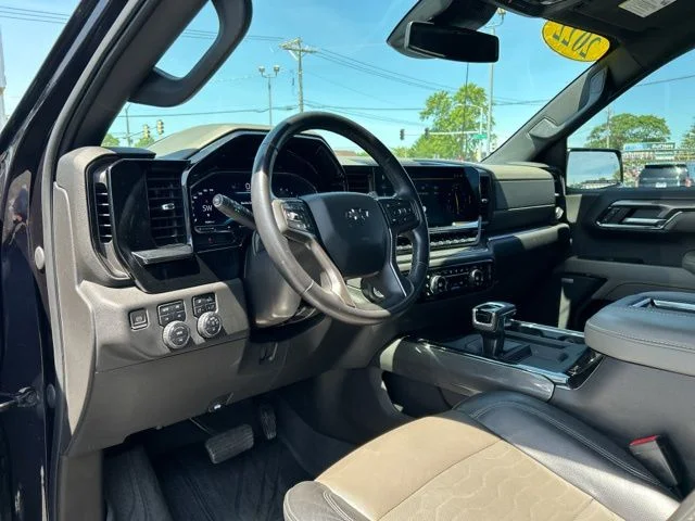 Used 2022 Ash Chevrolet ZR2 image 28