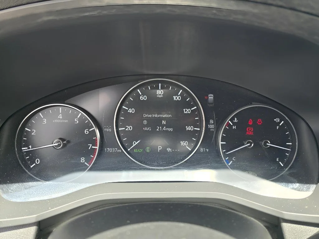 Used 2024 Rhodium White Premium Mazda 3.3 Turbo Select image 15