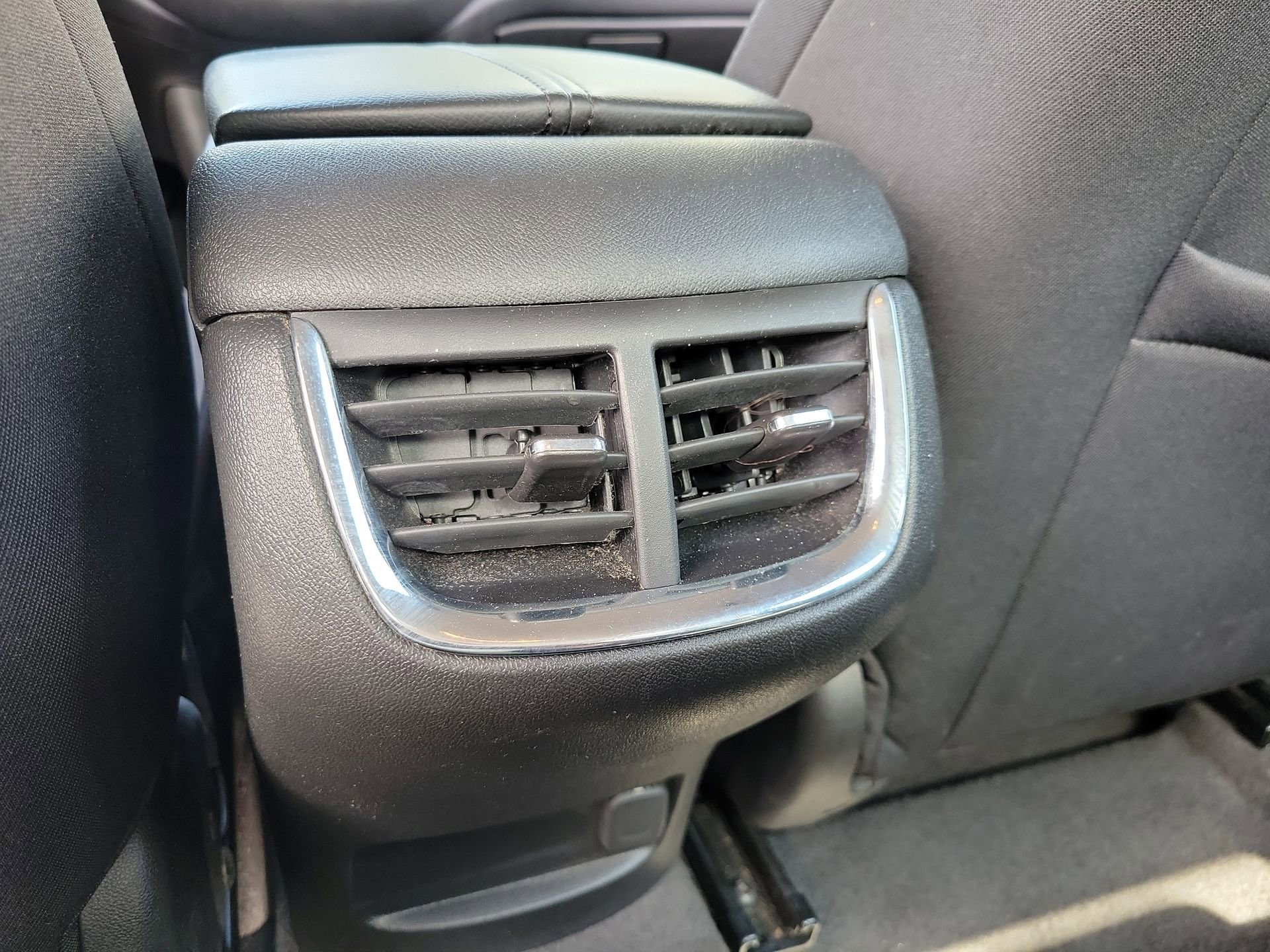 Used 2023 Dark Ash Metallic Chevrolet LT image 17