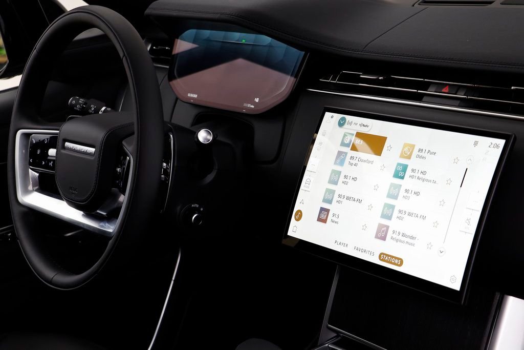 2025 Land Rover Range Rover SE - Photo 21