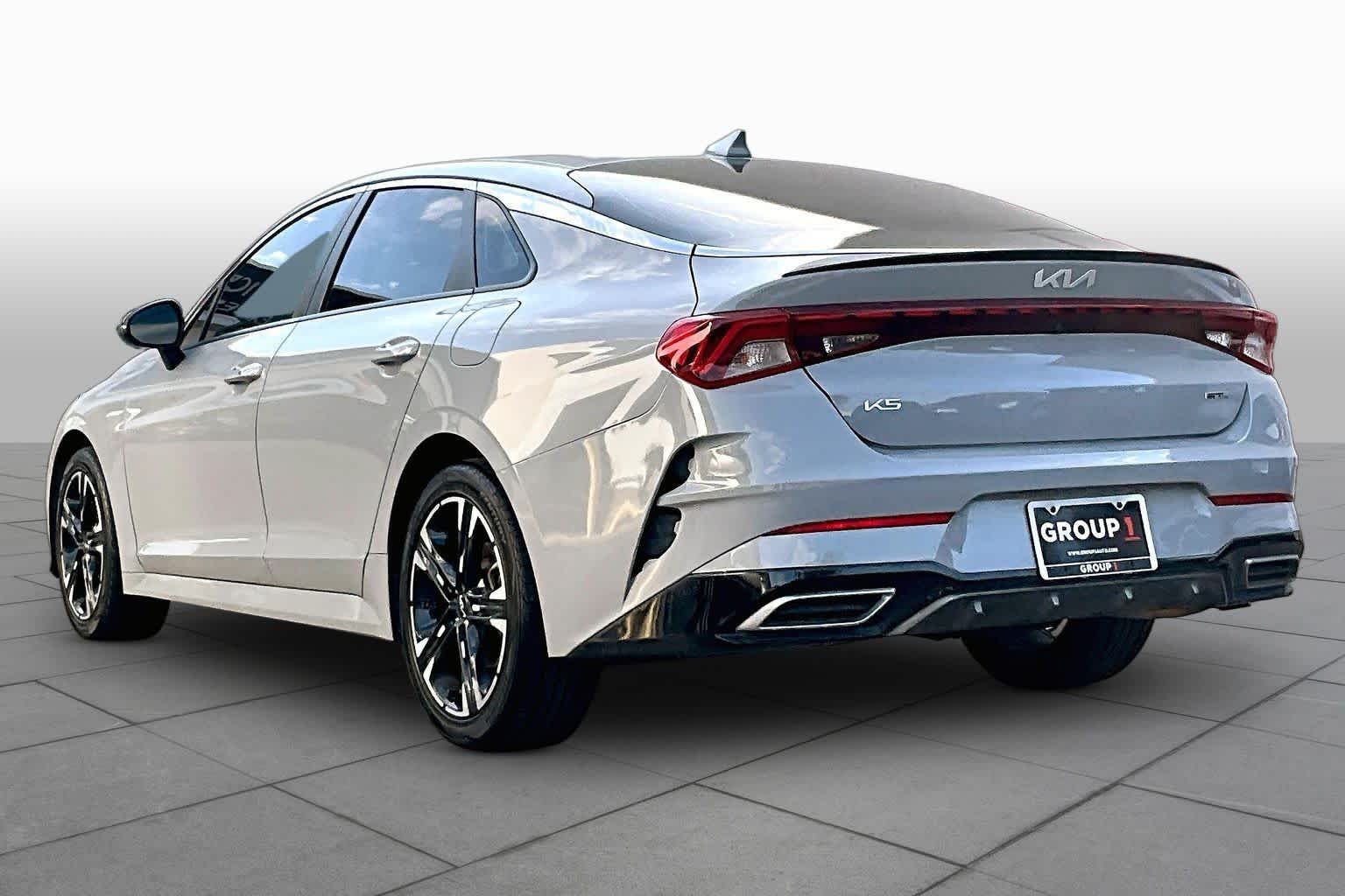 Used 2023 Wolf Gray Kia GT-Line image 12