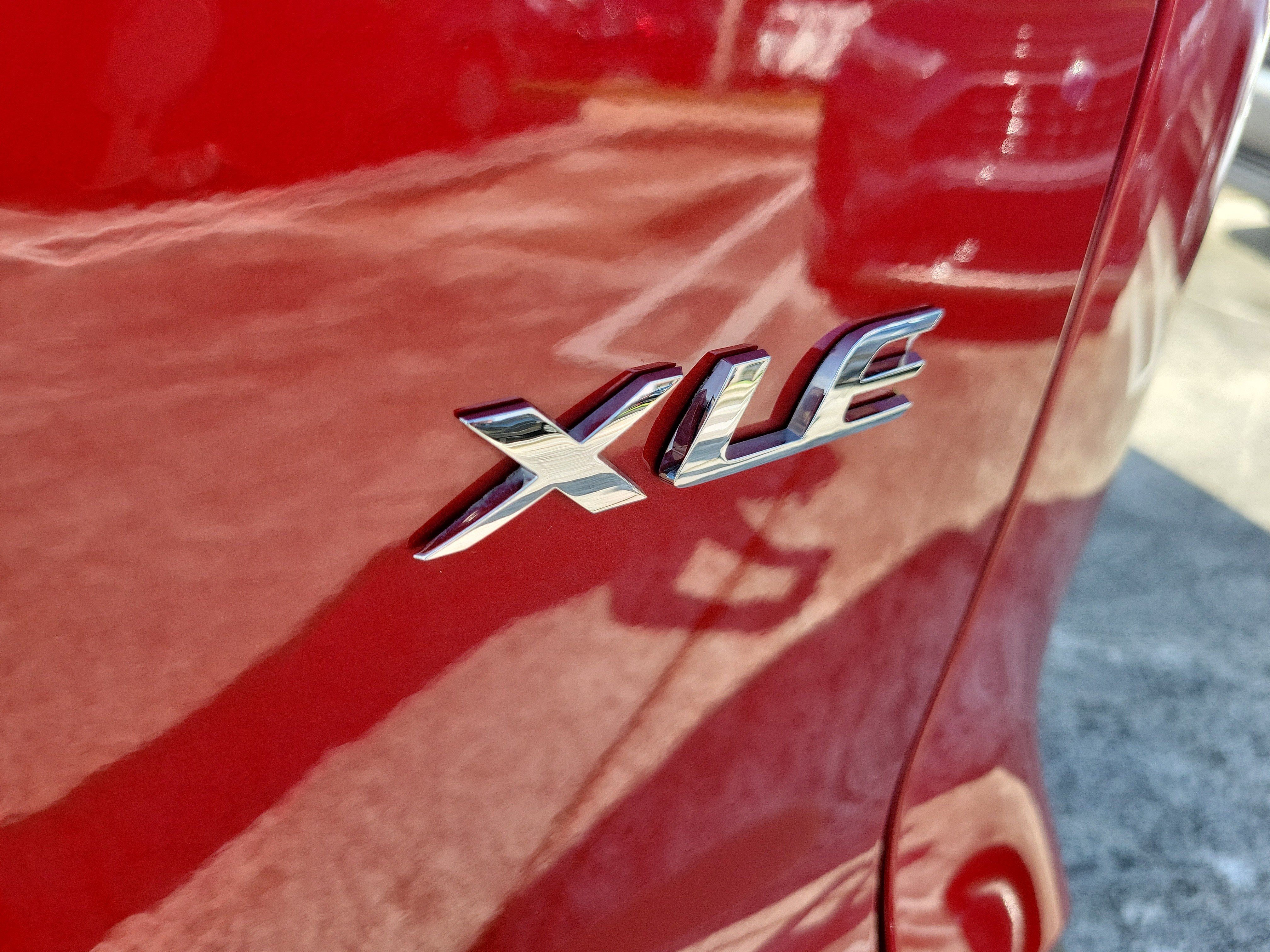 Used 2022 Barcelona Red Metallic Toyota XLE image 9