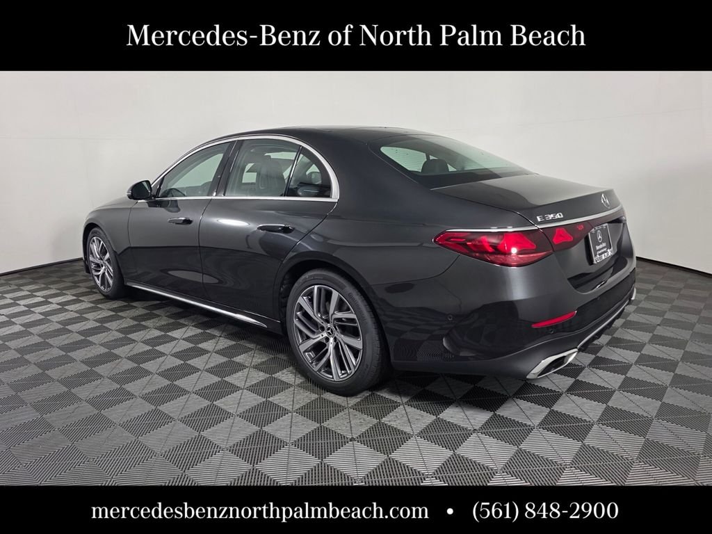 New 2027 Graphite Grey Metallic Mercedes-Benz E 350 image 4