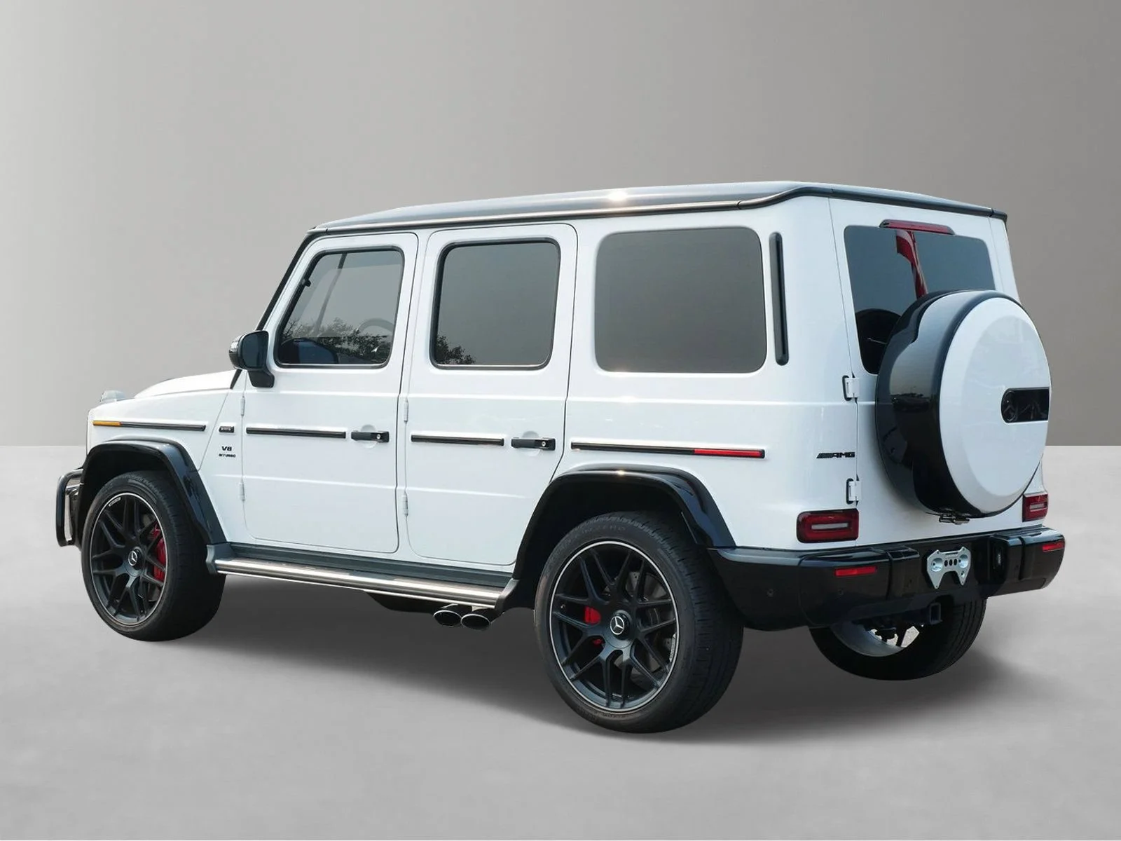 Used 2021 White Mercedes-Benz 4MATIC® image 5
