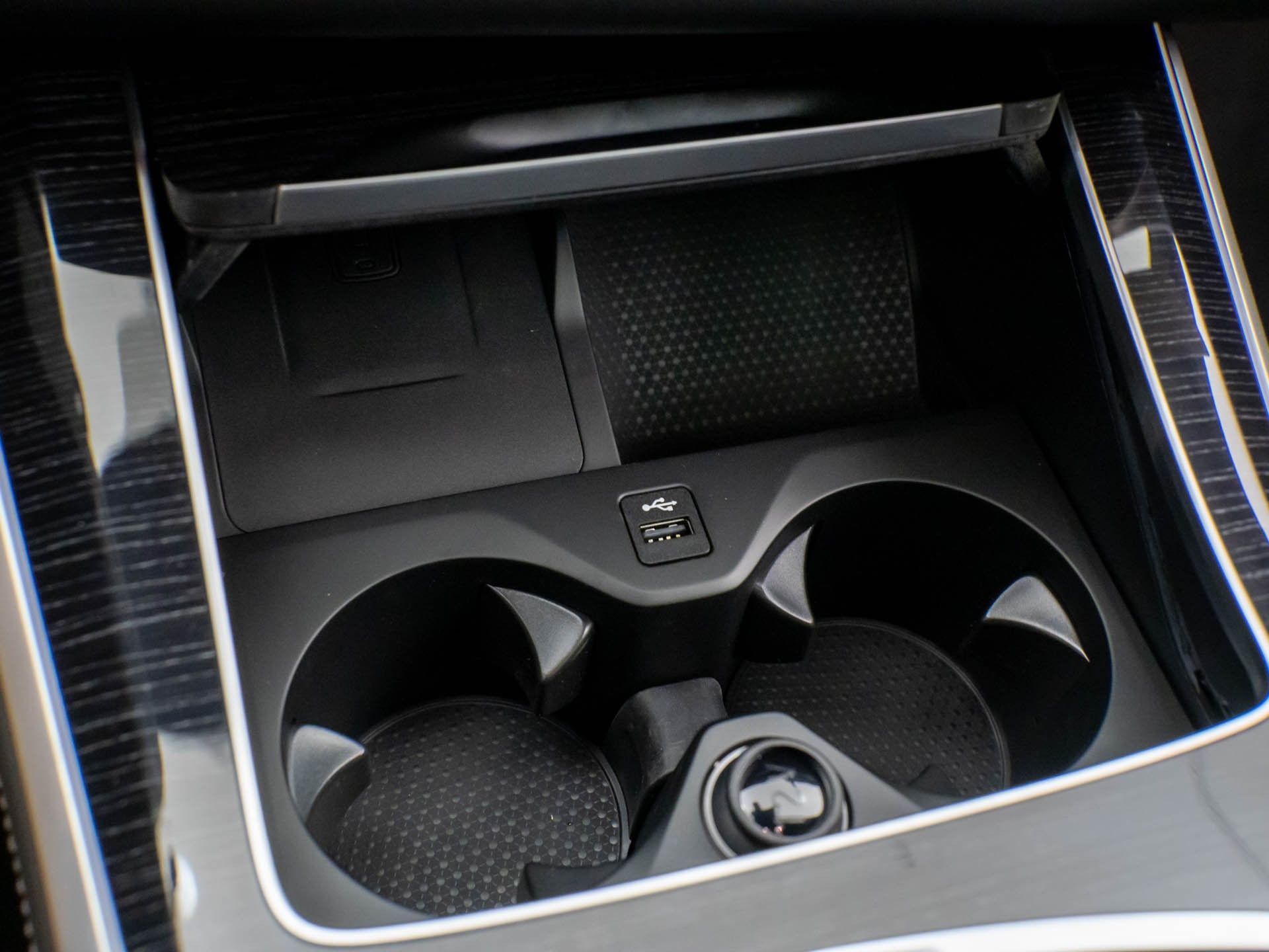 New 2026 Brooklyn Grey Metallic BMW xDrive50e image 21