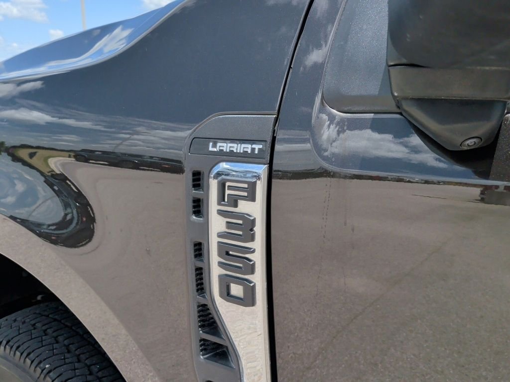 Used 2024 Bronze Metallic Ford Lariat image 53
