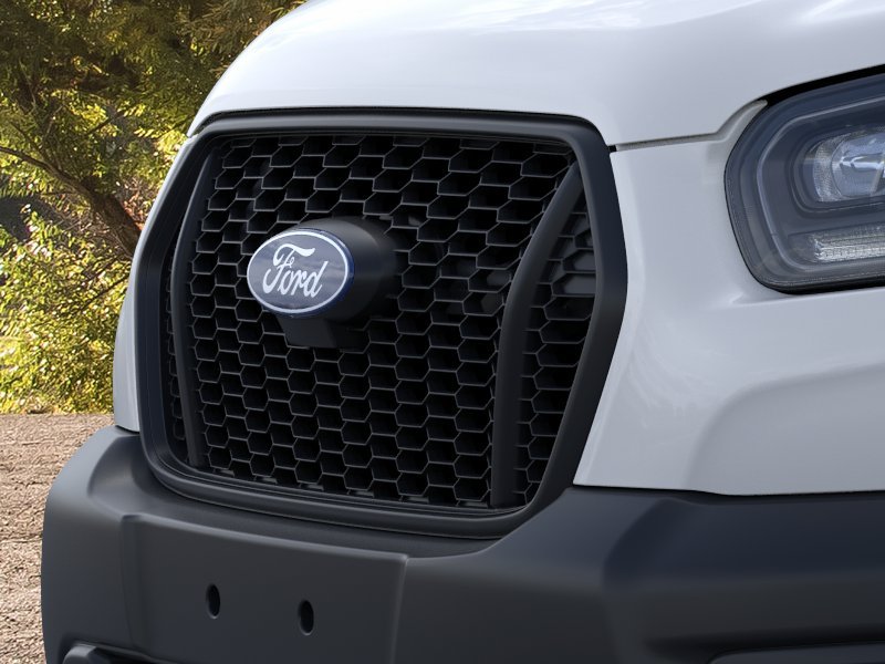 New 2026 Oxford White Ford Cargo Van image 17