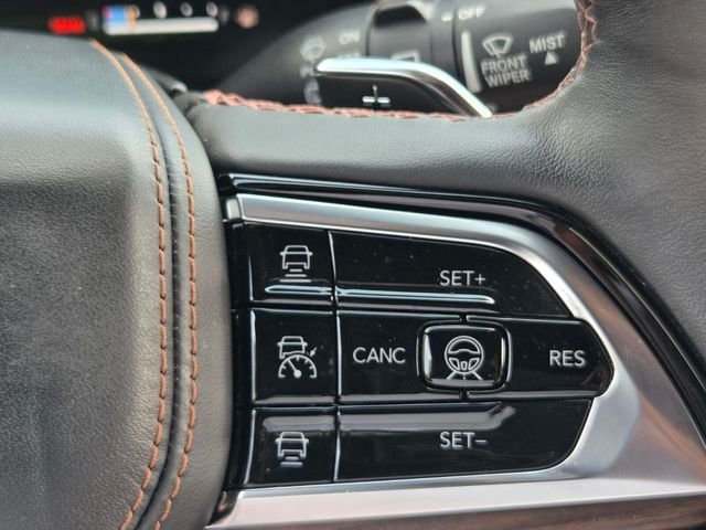 Used 2023 White Jeep Summit 4xe image 26