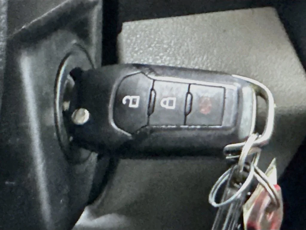 Used 2019 White Ford XL image 17