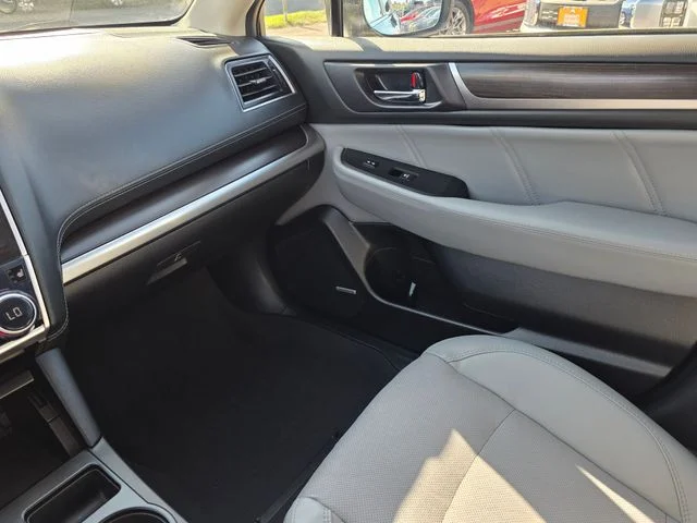 Used 2019 Blue Subaru 2.5i image 37