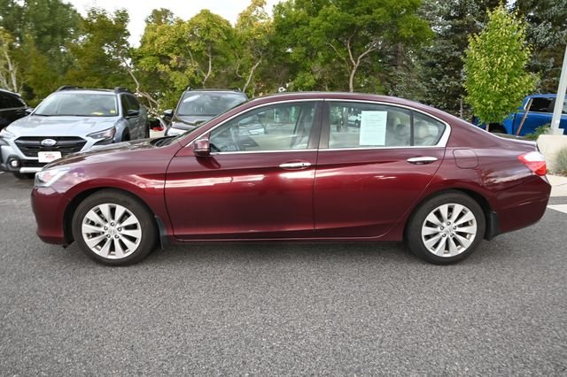 Used 2014  Honda EX-L image 2