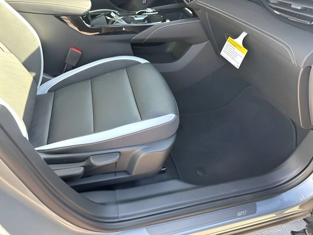 2026 Buick Envision Sport Touring - Photo 24