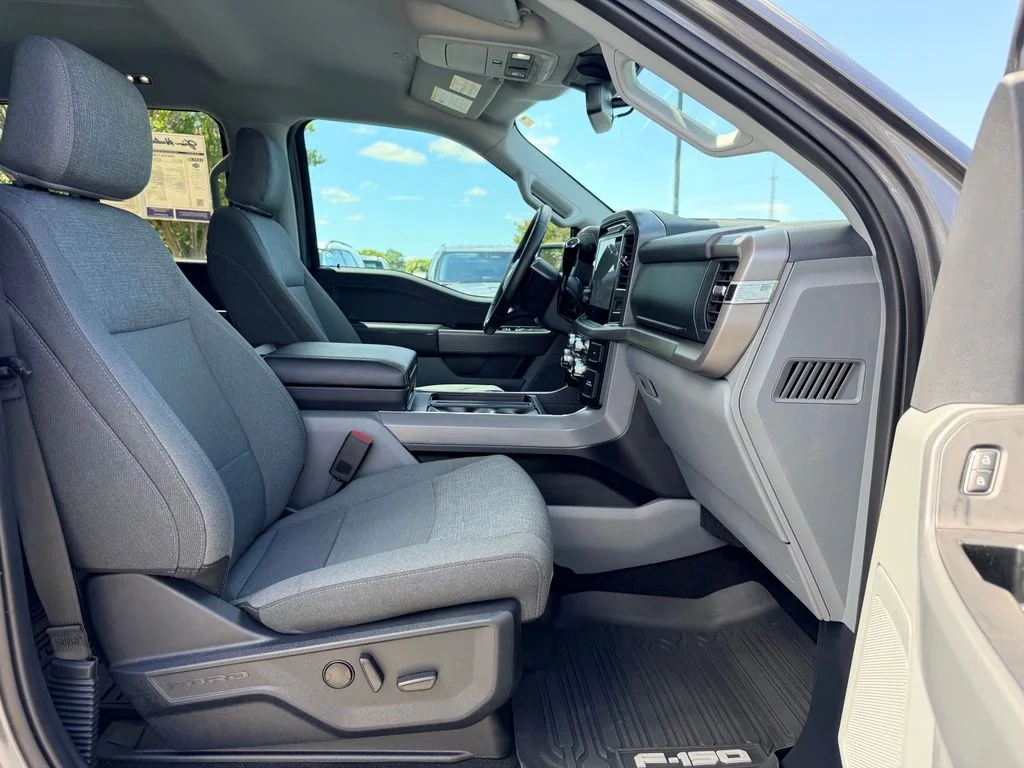 Used 2024 Gray Ford XLT image 14