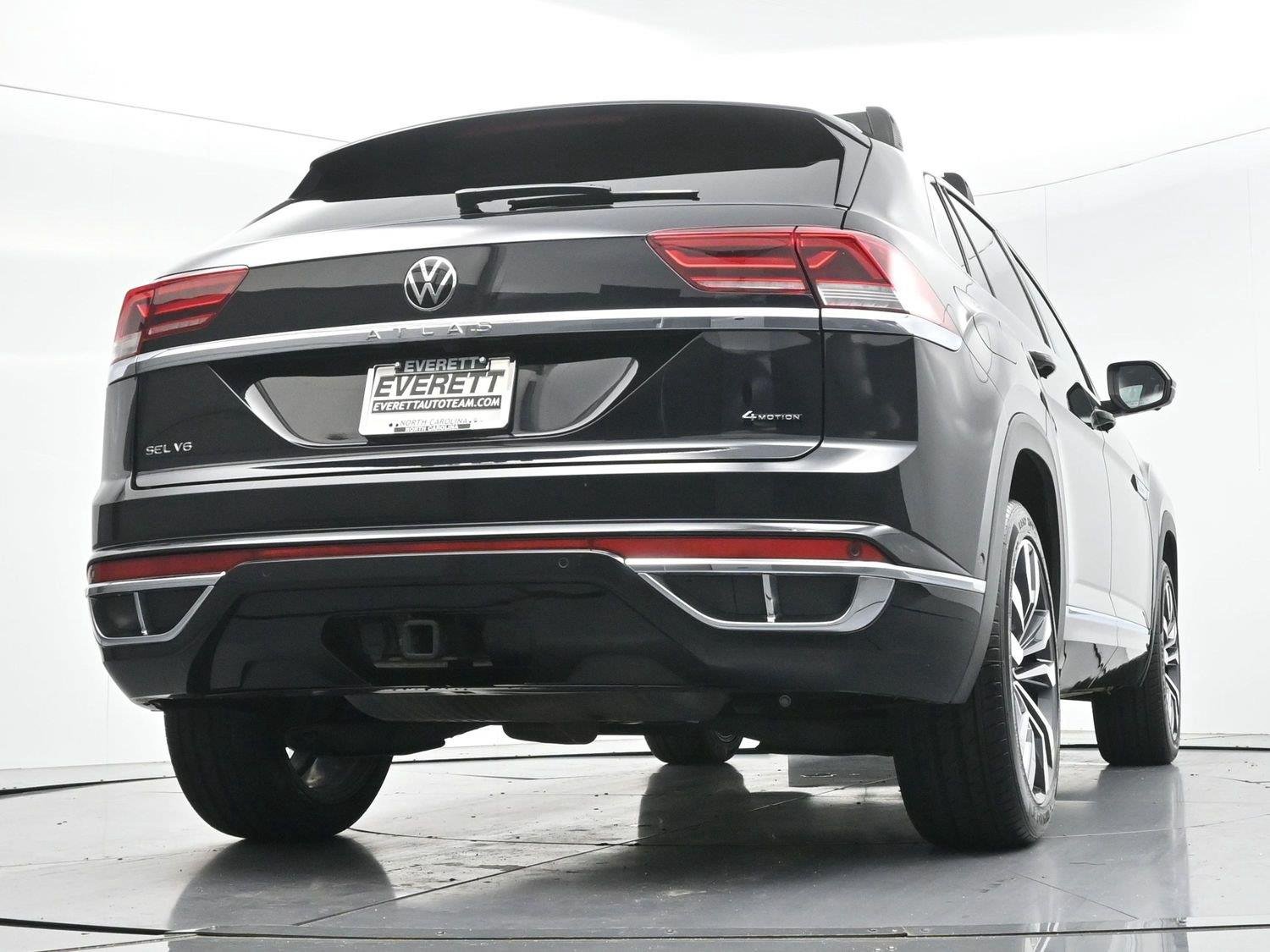 Used 2023 Deep Black Pearl Volkswagen 3.6L V6 SEL Premium R-Line image 55