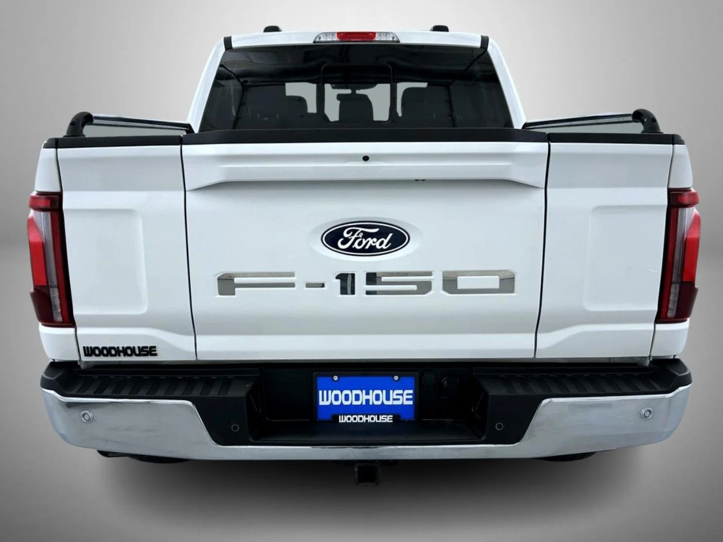 Used 2025 White Ford Lariat image 6