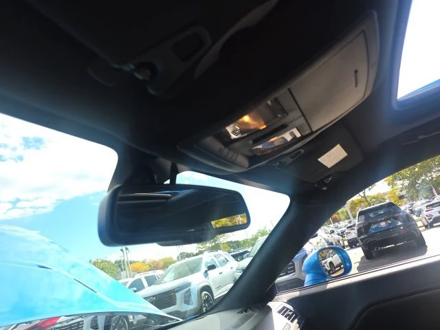 Used 2009 Blue Dodge R/T image 21