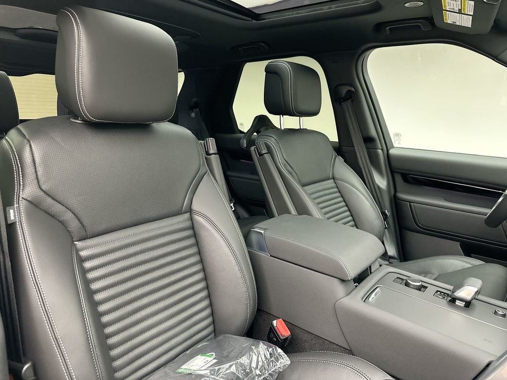 New 2026 Carpathian Grey Land Rover S image 6